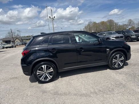 Used 2025 Mitsubishi Outlander Sport AWD image 13