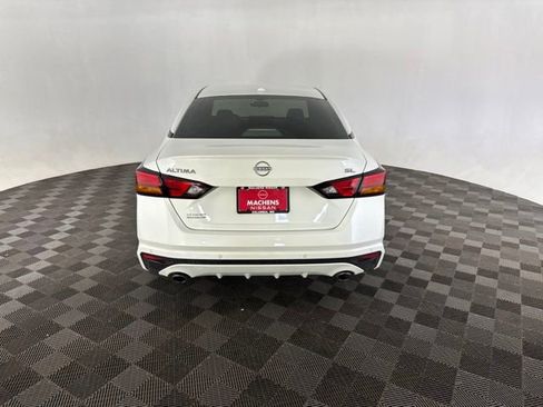 Certified 2024 Nissan Altima 2.5 SL FWD image 6