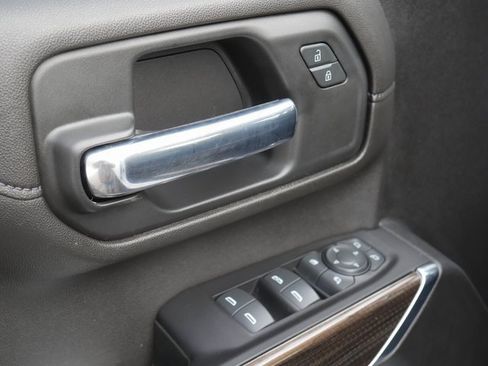 Used 2022 Chevrolet Silverado 2500 LT w/ Z71 Sport Edition image 17