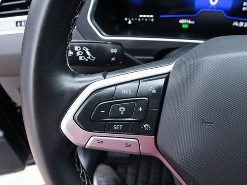 Used 2024 Volkswagen Tiguan S image 18