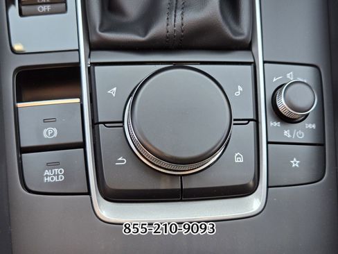 New 2026 MAZDA MAZDA3 2.5 S Sedan w/ Preferred Pkg image 18