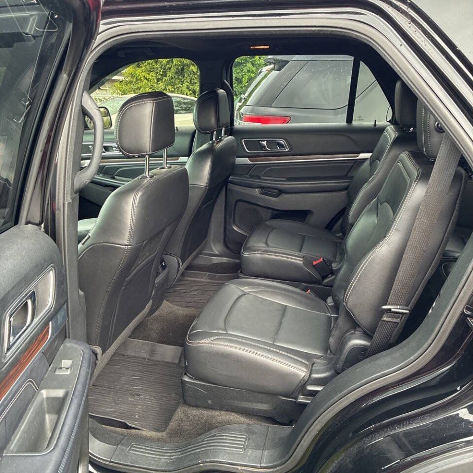 Used 2017 Ford Explorer Limited AWD/4WD image 21