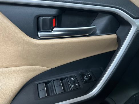 Certified 2025 Toyota RAV4 XLE AWD/4WD image 12