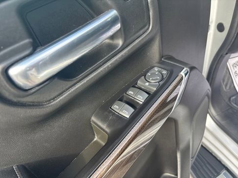 Used 2019 Chevrolet Silverado 1500 LT w/ All-Star Edition image 16