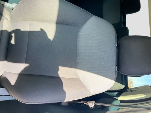 Used 2023 Ford Maverick XL image 18