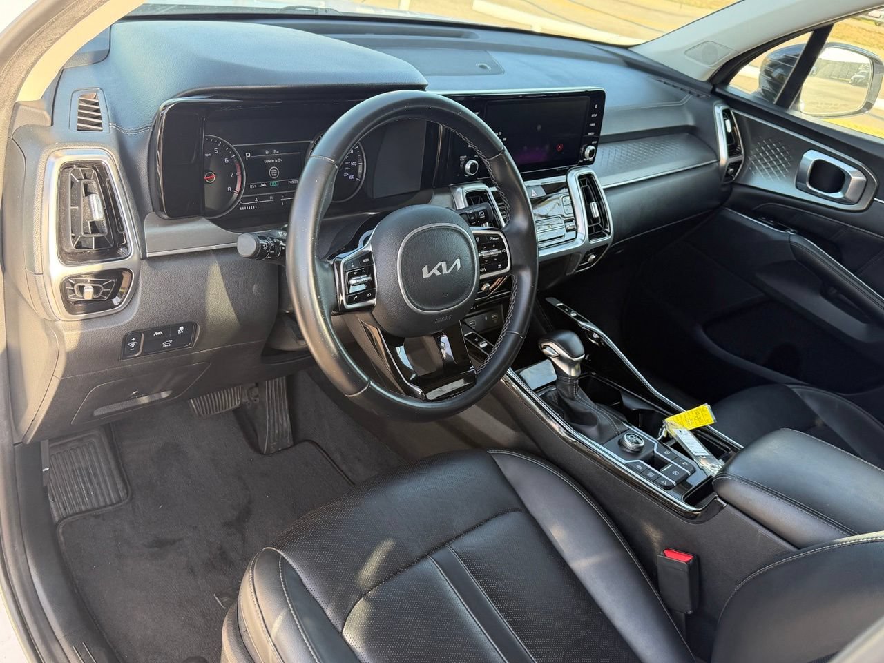 Used 2022 Kia Sorento SX FWD image 14
