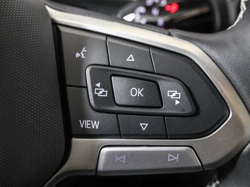 Used 2026 Volkswagen Tiguan SE w/ Panoramic Sunroof Package AWD/4WD image 27