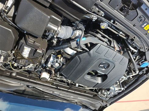 Used 2025 MAZDA MAZDA3 s image 24