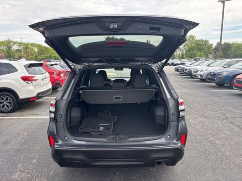 Certified 2025 Subaru Forester Premium AWD/4WD image 8