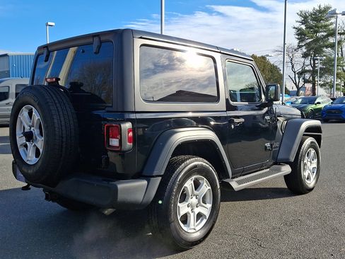 Used 2023 Jeep Wrangler Sport S image 10