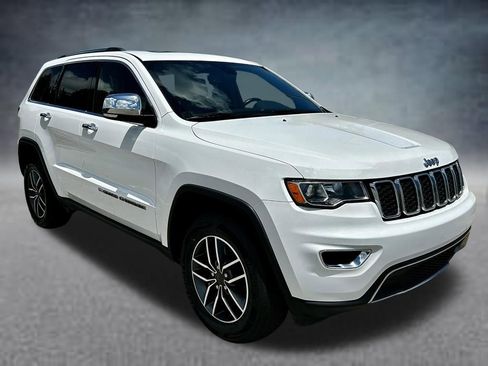Used 2022 Jeep Grand Cherokee Limited AWD/4WD image 2