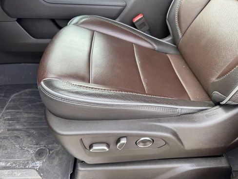 Used 2024 GMC Sierra 2500 Denali w/ Technology Package image 14