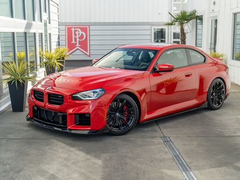 Used 2024 BMW M2 w/ Lighting Package image 2