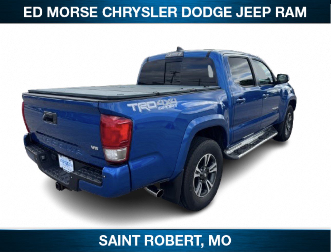 Used 2017 Toyota Tacoma TRD Sport AWD/4WD image 32