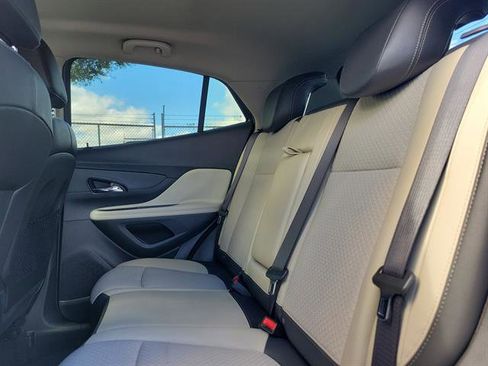 Used 2020 Buick Encore Preferred w/ Safety Package image 31