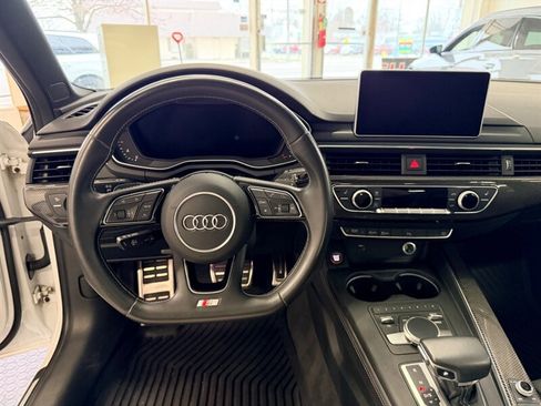 Used 2019 Audi S4 Prestige w/ Prestige Package image 26