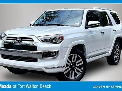 Used 2024 Toyota 4Runner Limited AWD/4WD image 2