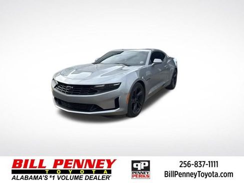 Used 2024 Chevrolet Camaro LT w/ Technology Package RWD image 1