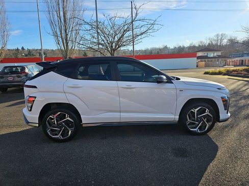Used 2024 Hyundai Kona N Line image 4