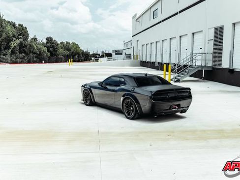 Used 2020 Dodge Challenger SRT Hellcat Redeye RWD image 41
