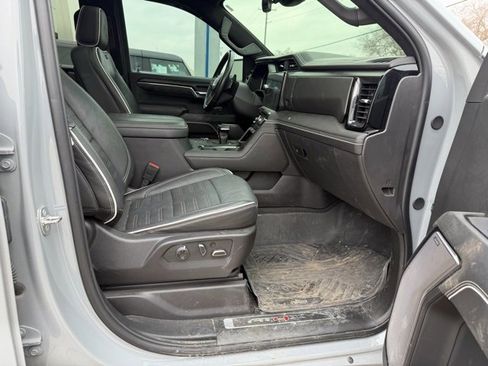 Used 2024 GMC Sierra 1500 AT4X w/ AT4X AEV Edition image 13