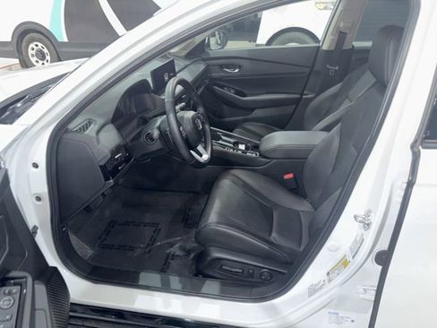 Used 2024 Honda Accord Touring image 8