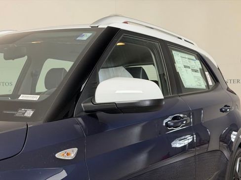 New 2026 Hyundai Venue SEL image 10