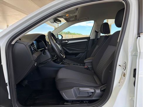 Used 2025 Volkswagen Jetta S FWD image 10