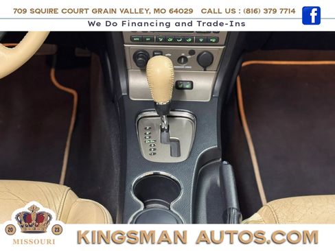 Used 2004 Ford Thunderbird RWD image 21