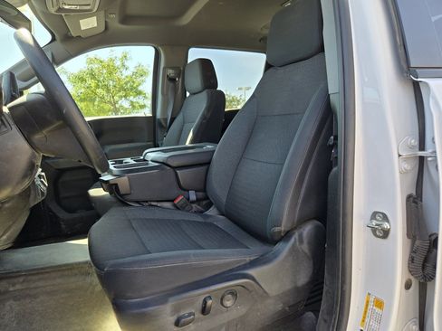 Used 2025 GMC Sierra 1500 Pro w/ Convenience Package AWD/4WD image 2