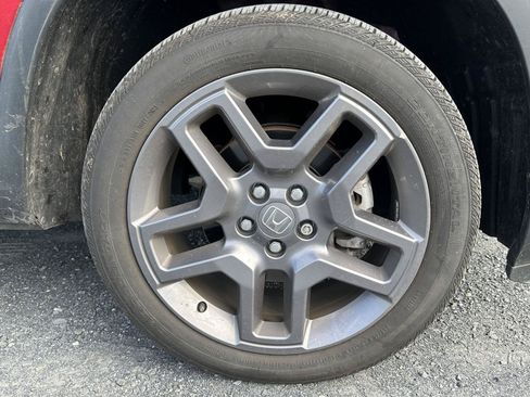 Used 2023 Honda Passport EX-L image 10