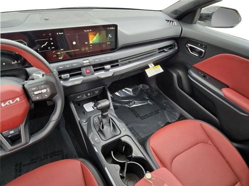 New 2025 Kia K4 GT-Line Turbo w/ GT-Line Premium Package FWD image 23