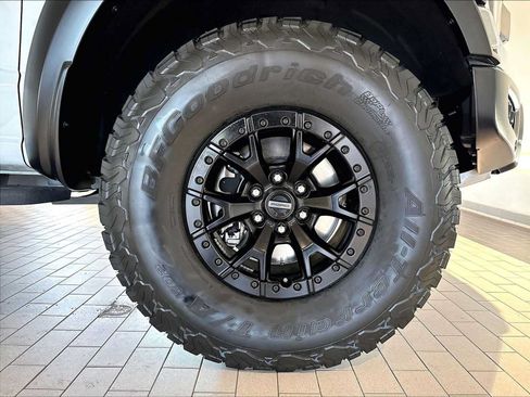 Used 2023 Ford F150 Raptor w/ Equipment Group 802A Raptor R AWD/4WD image 14