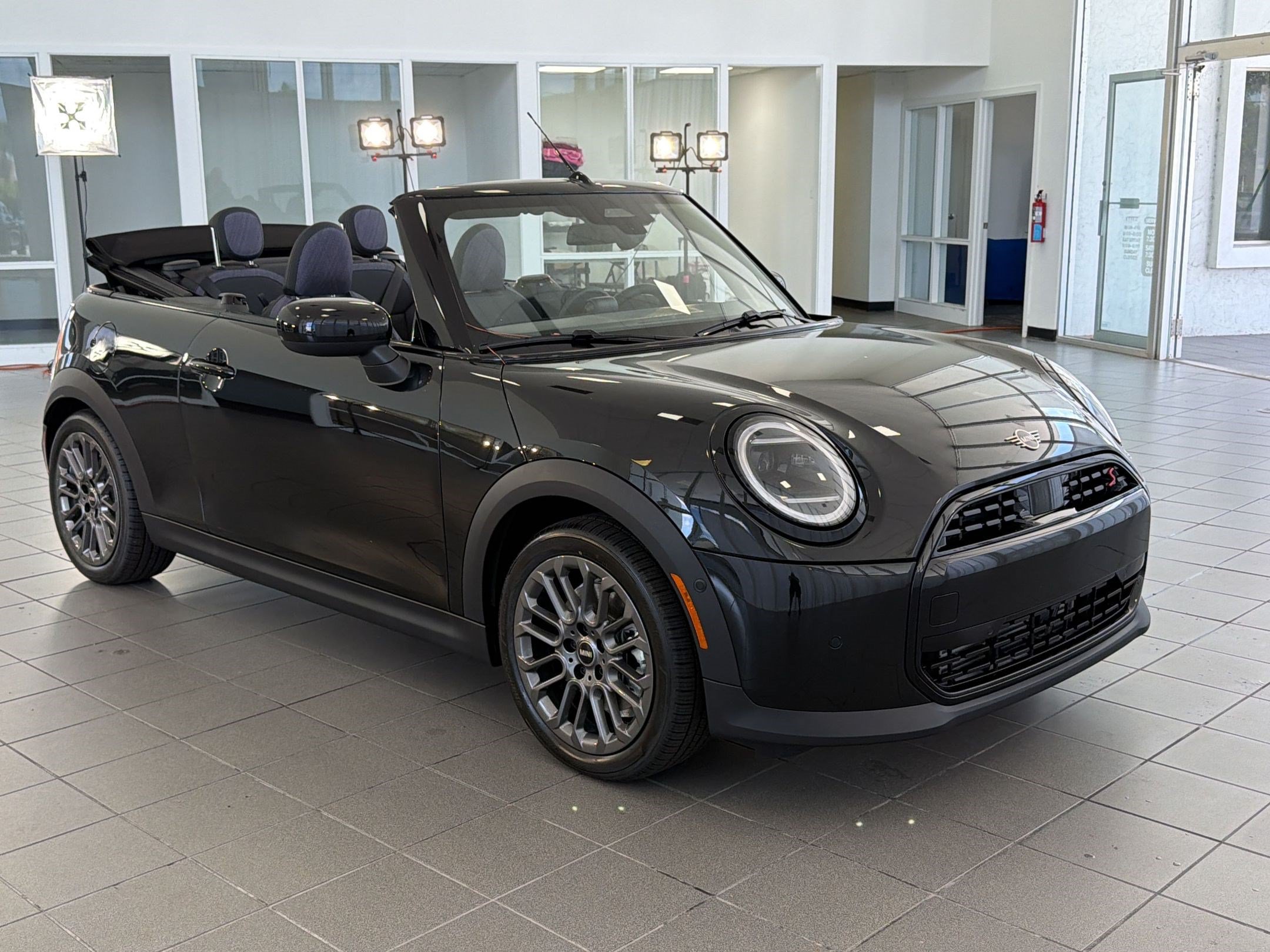 New 2026 MINI Cooper S FWD image 7
