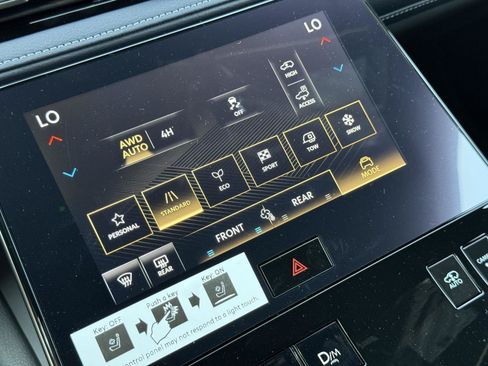 New 2027 INFINITI QX80 Sensory AWD/4WD image 15