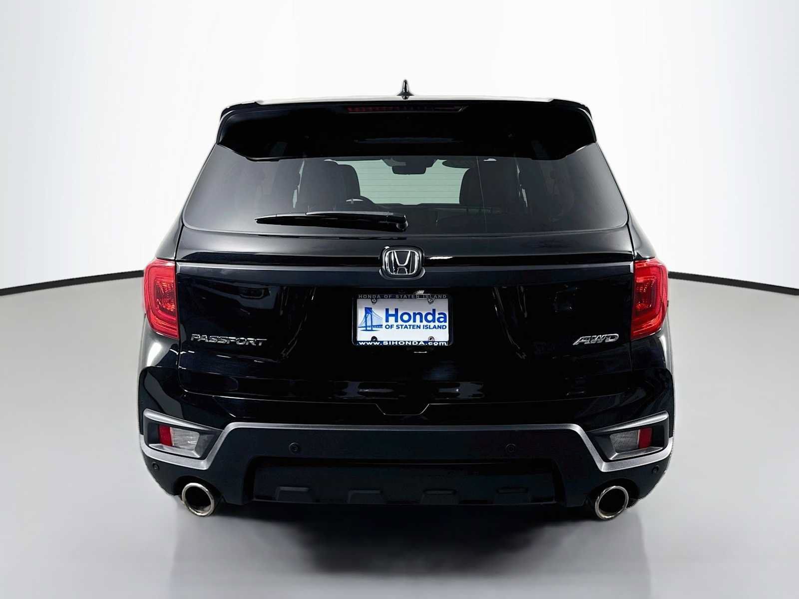 Used 2023 Honda Passport EX-L image 6