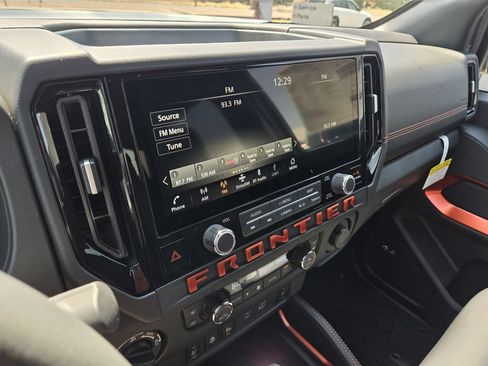 New 2026 Nissan Frontier PRO-4X w/ Pro Premium Package AWD/4WD image 13