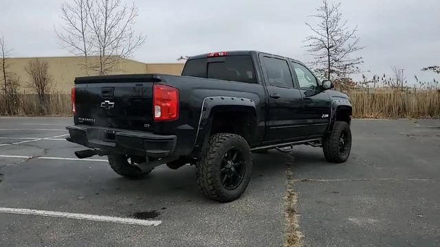 Used 2016 Chevrolet Silverado 1500 LTZ Z71 w/ Midnight Edition AWD/4WD image 8