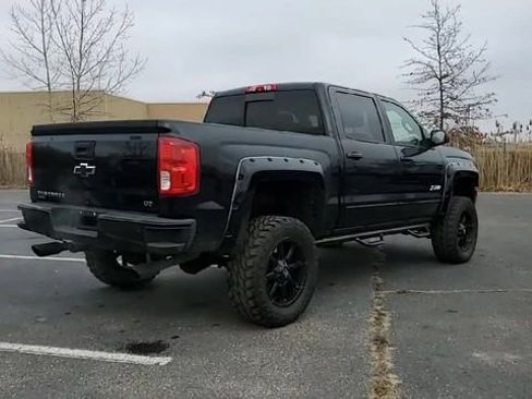 Used 2016 Chevrolet Silverado 1500 LTZ Z71 w/ Midnight Edition AWD/4WD image 8