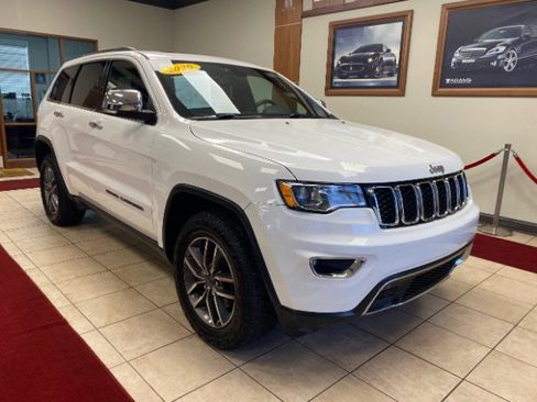 Used 2020 Jeep Grand Cherokee Limited AWD/4WD image 8