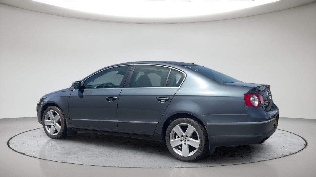 Used 2009 Volkswagen Passat Komfort FWD image 11