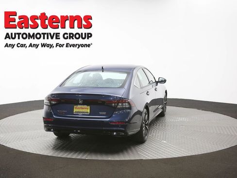 Used 2025 Honda Accord Touring image 40