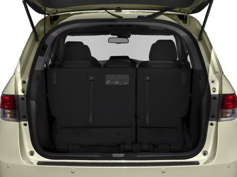 Used 2016 Honda Odyssey Touring image 11
