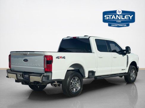 Used 2025 Ford F250 Lariat AWD/4WD image 8