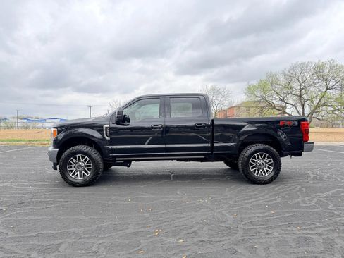 Used 2019 Ford F250 Lariat w/ Lariat Ultimate Package image 8