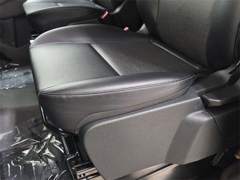 Used 2026 Ford Transit 250 148 Medium Roof Extended AWD w/ Load Area Protection Package image 26