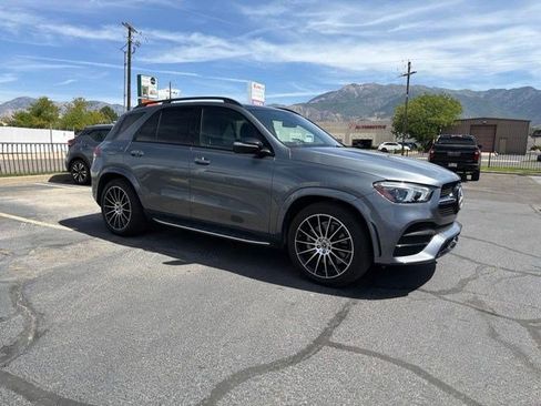 Used 2023 Mercedes-Benz GLE 450 4MATIC image 3