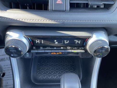 Used 2025 Toyota RAV4 LE AWD/4WD image 19