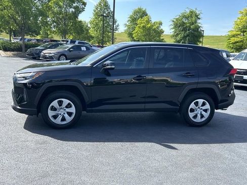 Used 2025 Toyota RAV4 LE FWD image 7