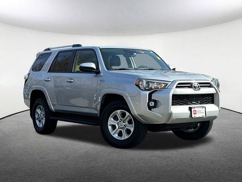 Certified 2024 Toyota 4Runner SR5 AWD/4WD image 2